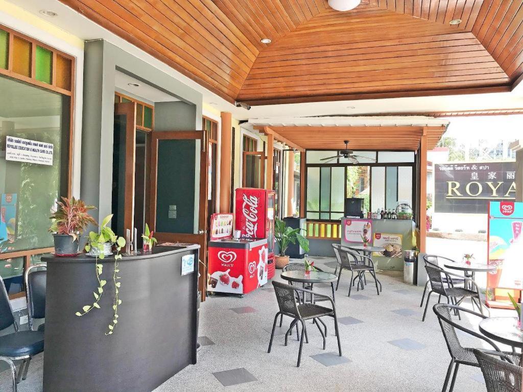 Royal Lee Resort And Spa Nai Yang Beach Exterior foto