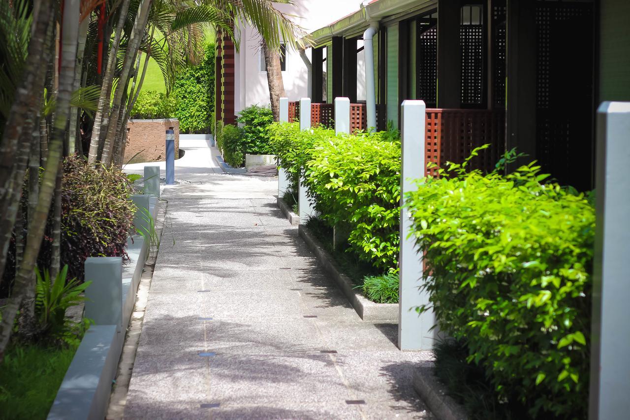 Royal Lee Resort And Spa Nai Yang Beach Exterior foto