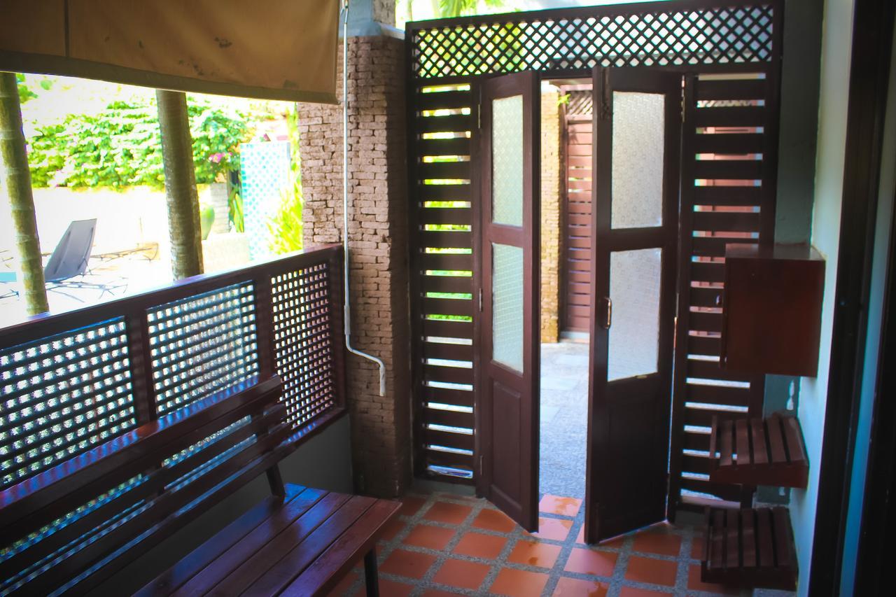 Royal Lee Resort And Spa Nai Yang Beach Exterior foto