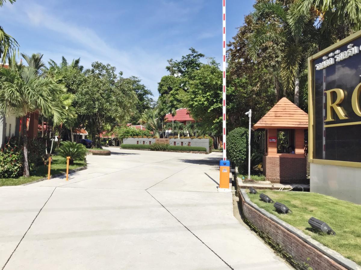 Royal Lee Resort And Spa Nai Yang Beach Exterior foto